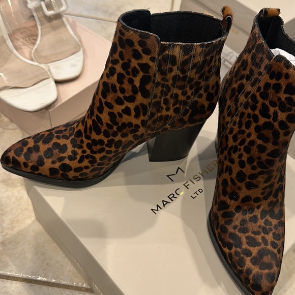 Marc fisher labalt leopard pony booties - Picture 5 of 6